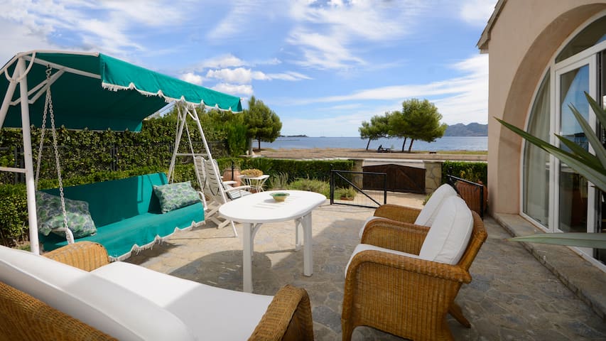 Villa Ca’n Torrens, en primera linea de mar