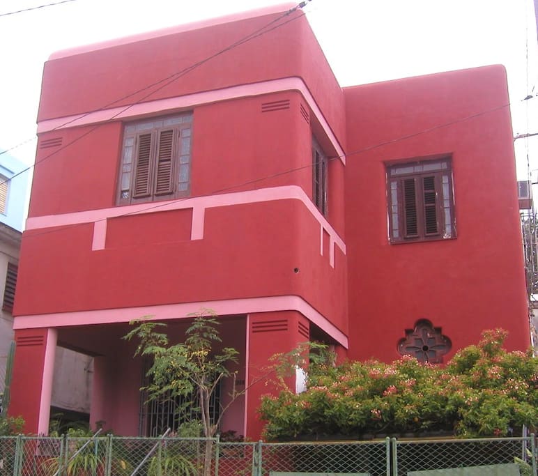 Apartamento que forma parte de casa familiar, entrada al mismo totalmente independiente