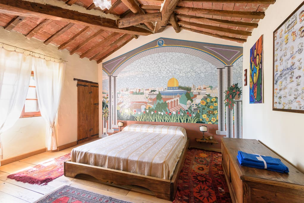 Bedroom with view on the mosaic