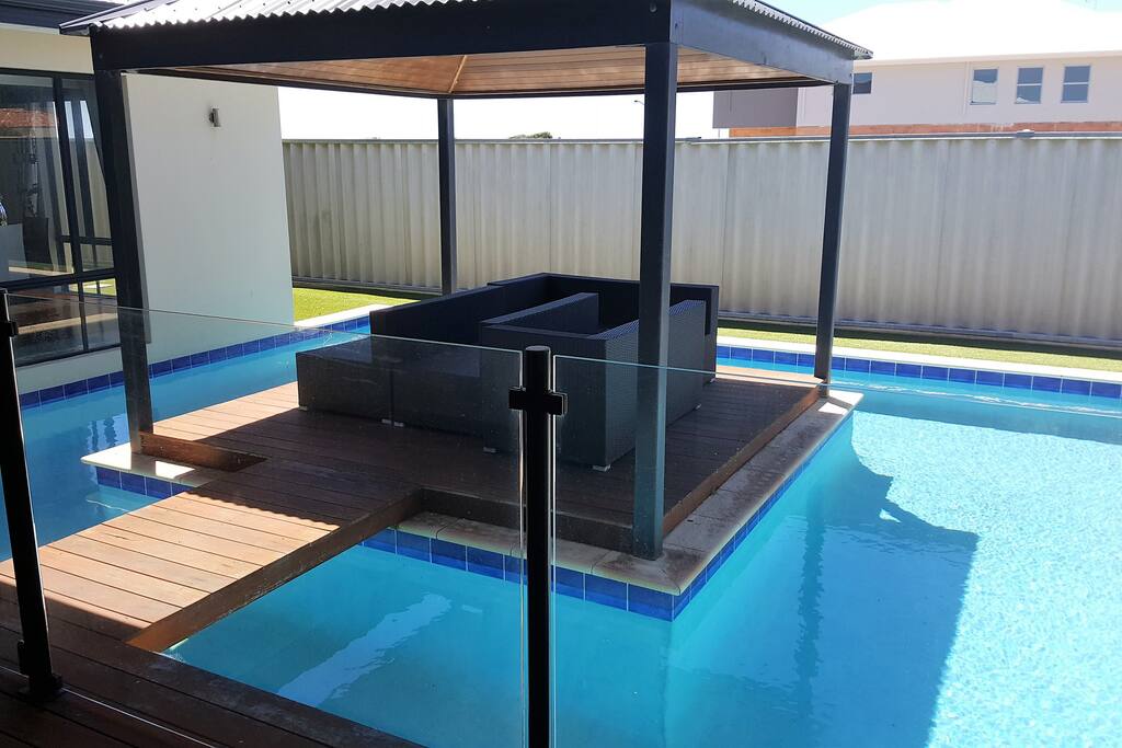 Pool area
