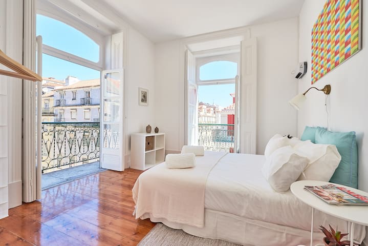 Deluxe with balcony by MS Apartments