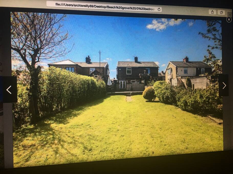 Back garden 100 ft long
