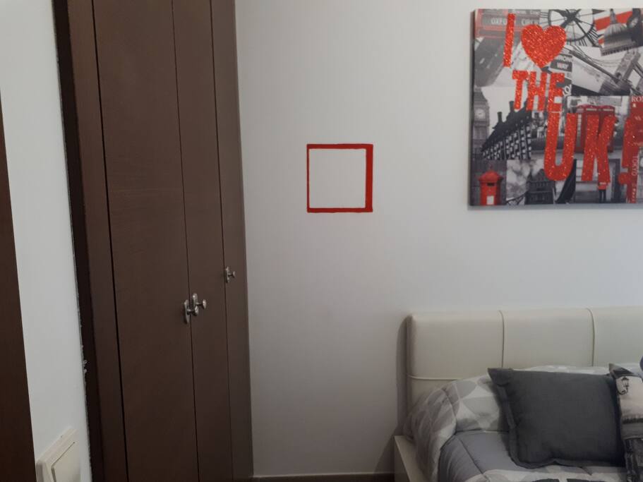 armario empotrado en la habitación