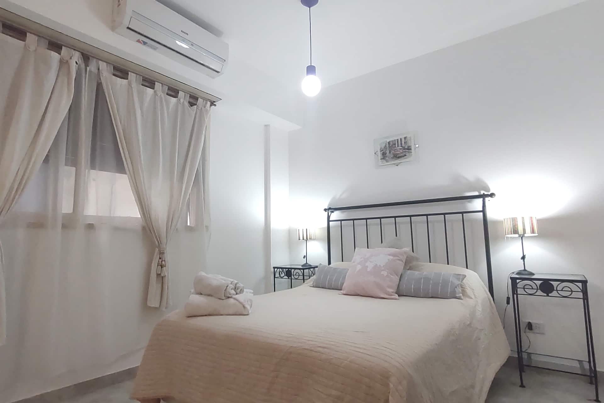 Studio apartment in Monserrat
