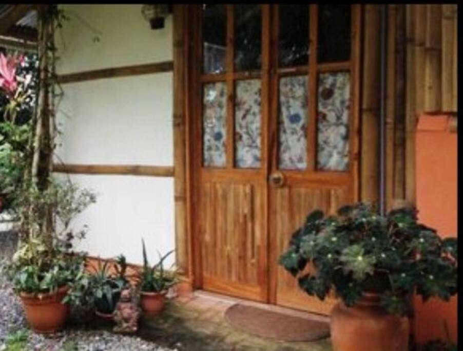 Jungalow entrance through Java bedroom.