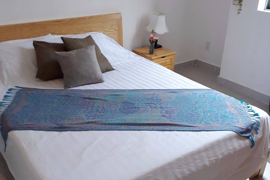 The soft comfortable bed!