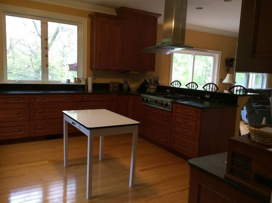 Fully equipped kitchen