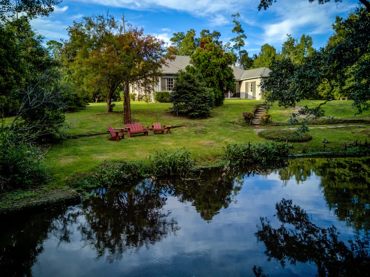 Bayou Liberty Waterfront Estate Houses for Rent in Slidell, Louisiana