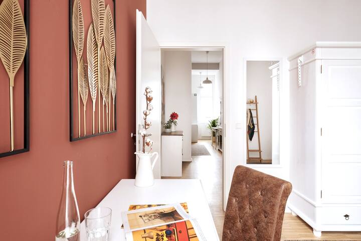 SC 02 by Rockchair | Cozy Apt 4 BR 2 bath balcony