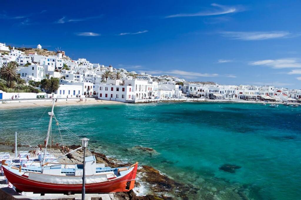 Mykonos town