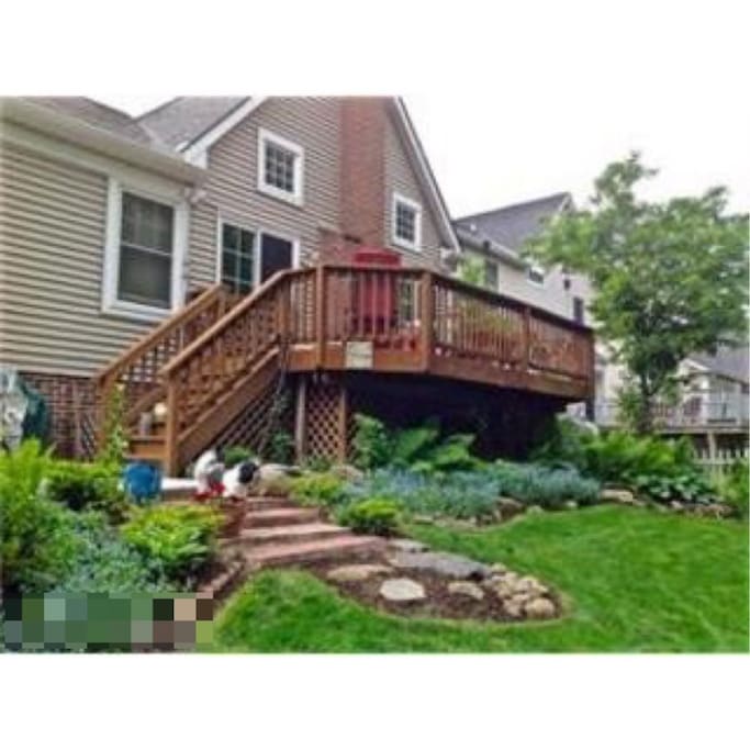 Back elevated deck.