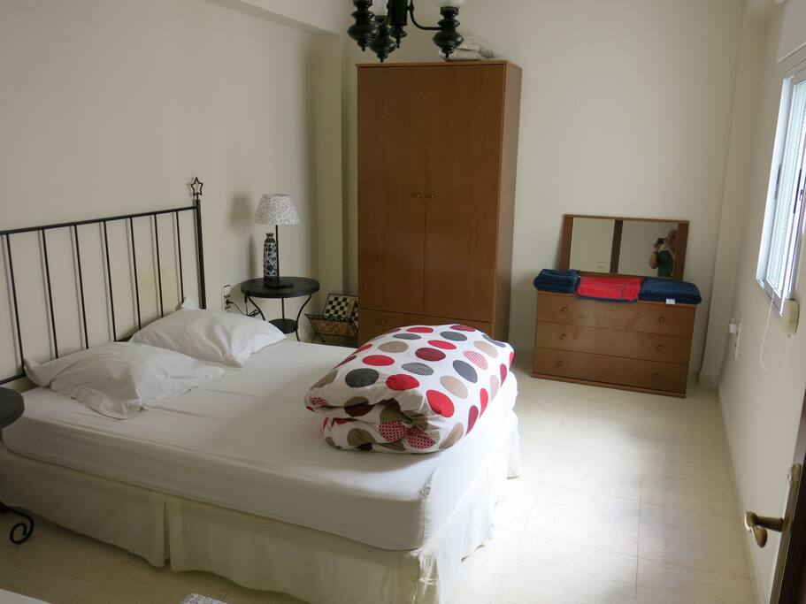 Room 1
