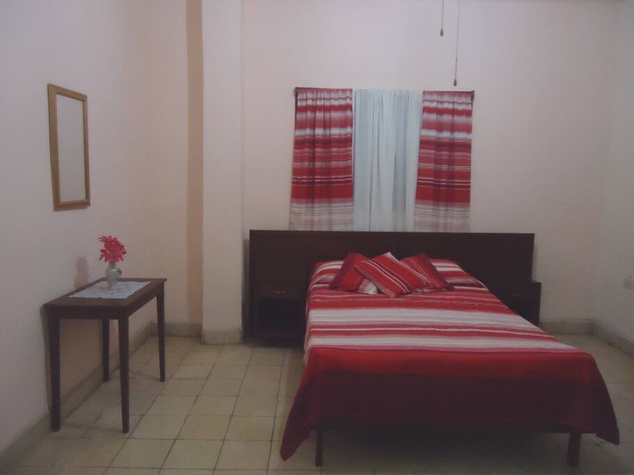 Cuarto 2