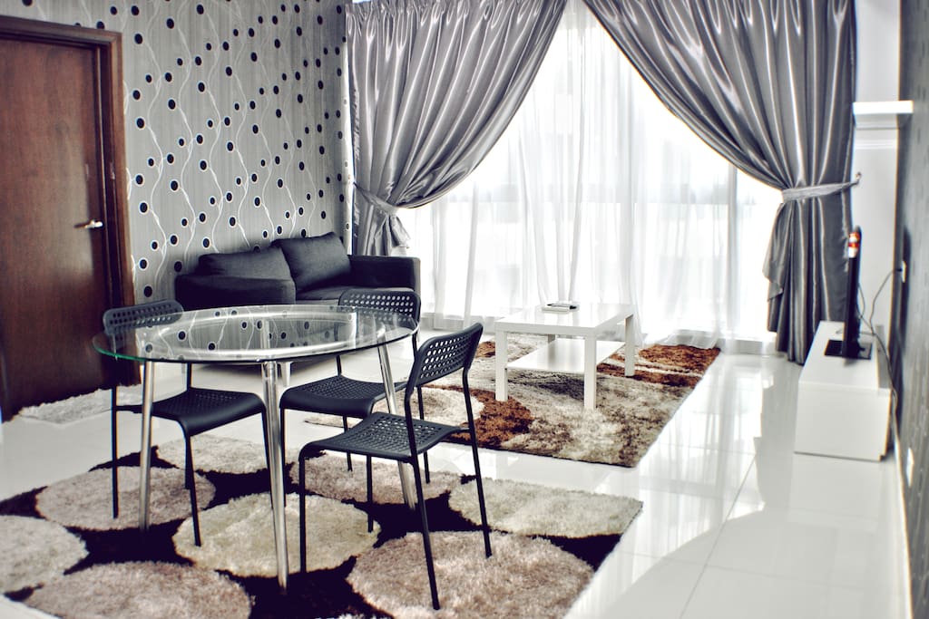 A fish-eye view of all the little details in the apartment to make your stay an enjoyable one.