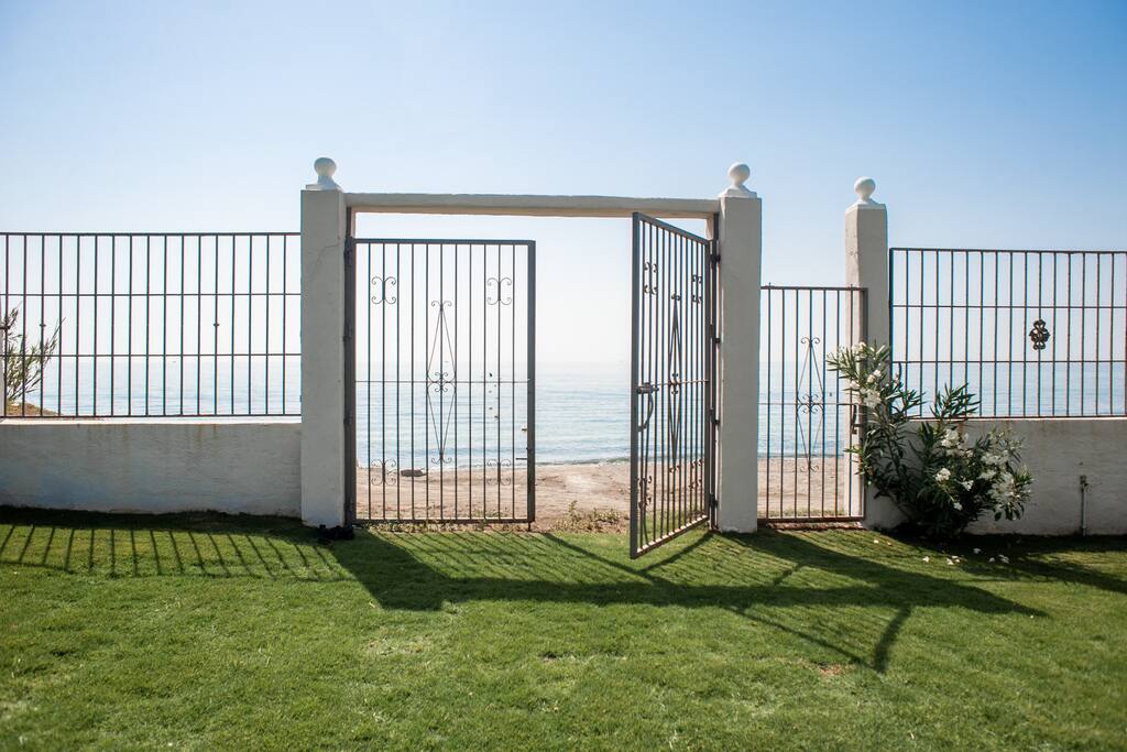 Private entrance to beach