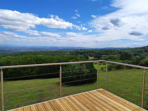In the heart of the Auvergne Volcanoes Regional Nature Park