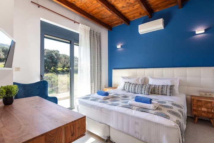 Estimulando el diseño de la habitación. 