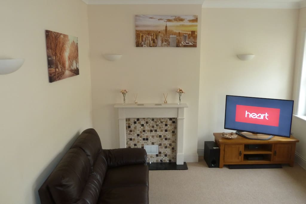 Large TV & Wifi