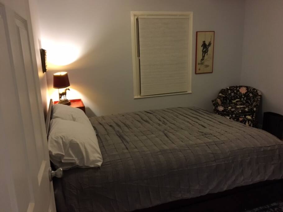 Queen bedroom