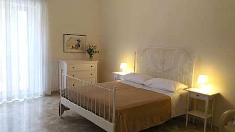 Top Airbnb: cozy house in the heart of the city in Polignano A Mare