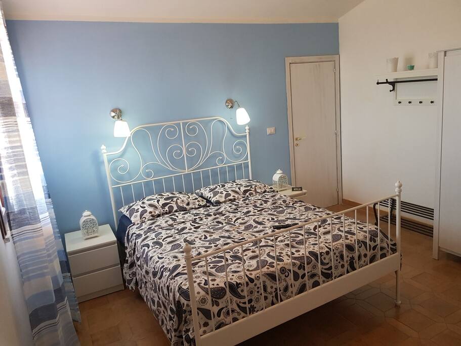 Room 1