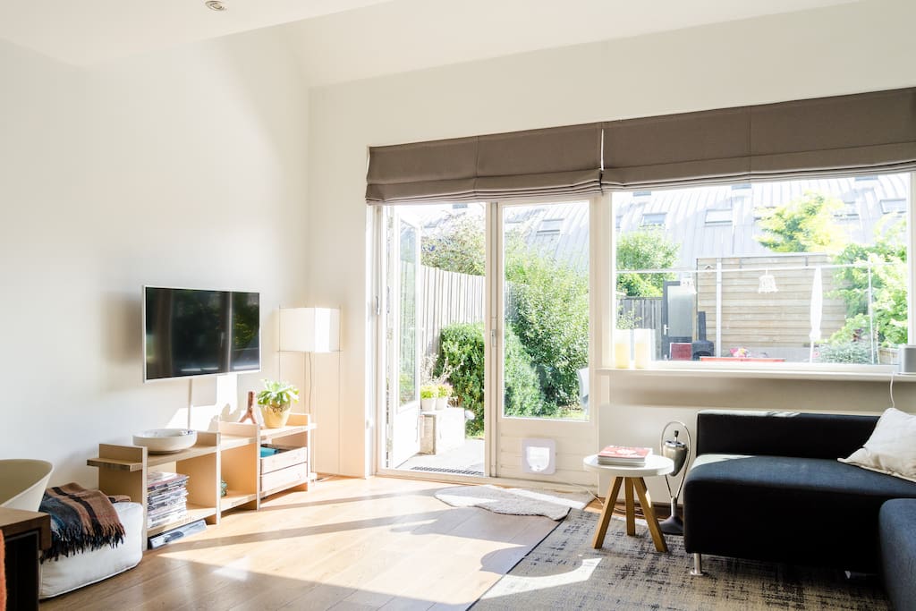Living room, with a lot of light