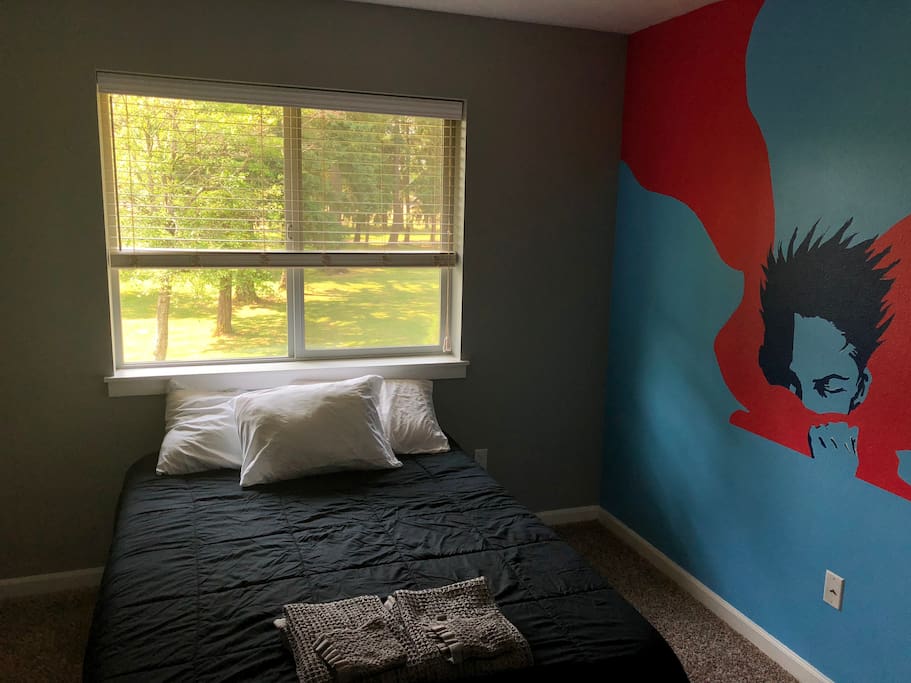 Full Bed (Memory Foam Mattress)