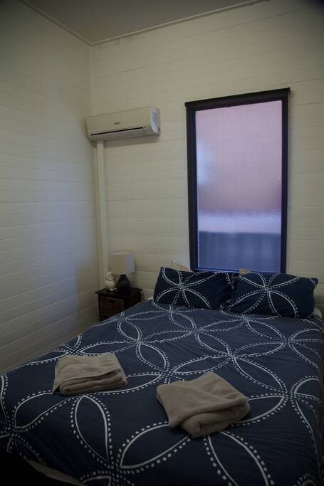 Bedroom - Aircon and TV