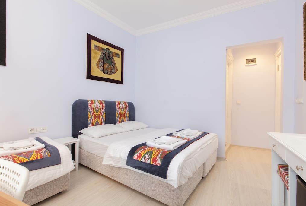 FIRST FLOOR TRIPLE ROOM