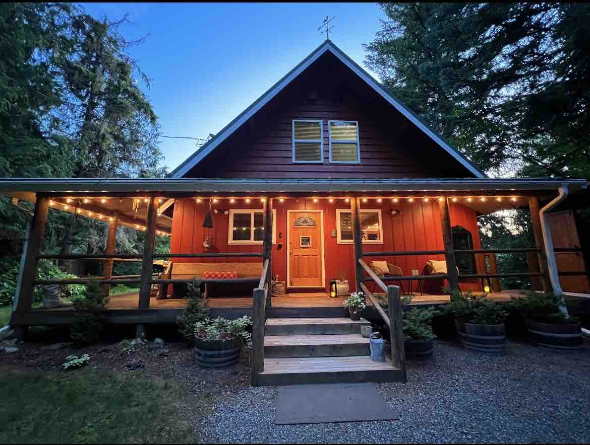 River front getaway! Hot tub 7 beds! Houses for Rent in Baring