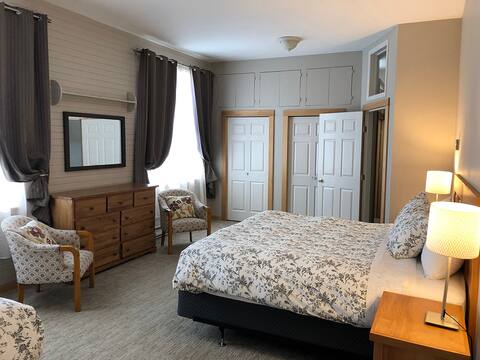 Ski in Koda Lodge at Red Mountain Village