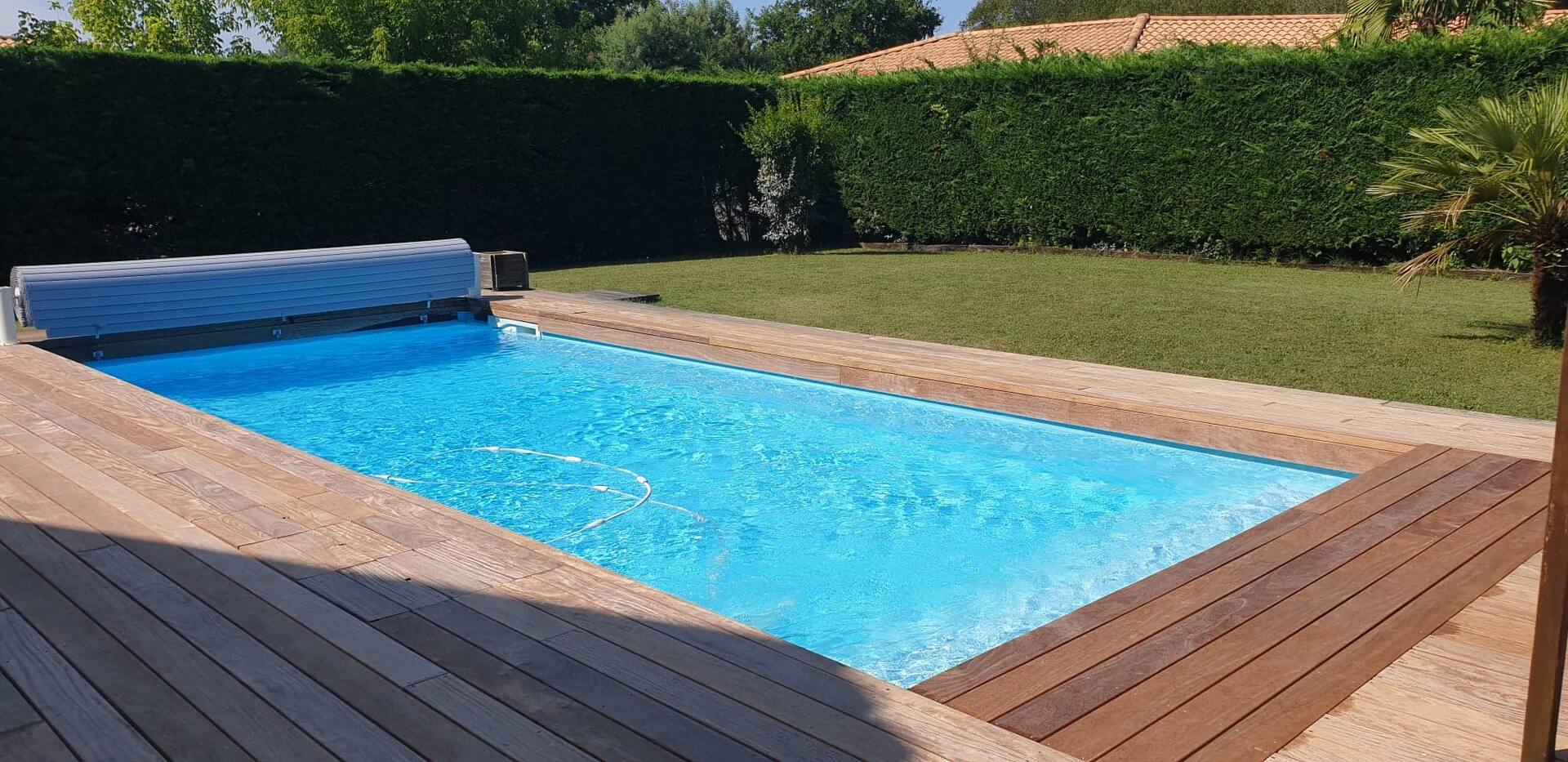 Cozy wooden house with pool — Foto 3