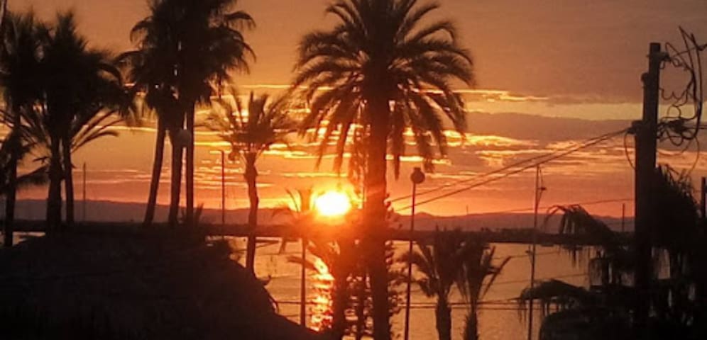 Departamento a una cuadra del mar