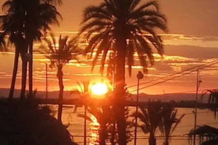 Departamento a una cuadra del mar