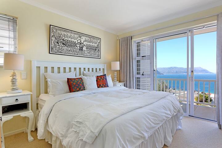 Luxury Home Views Fine Fittings & Mod Cons – Meryl gallery image 5