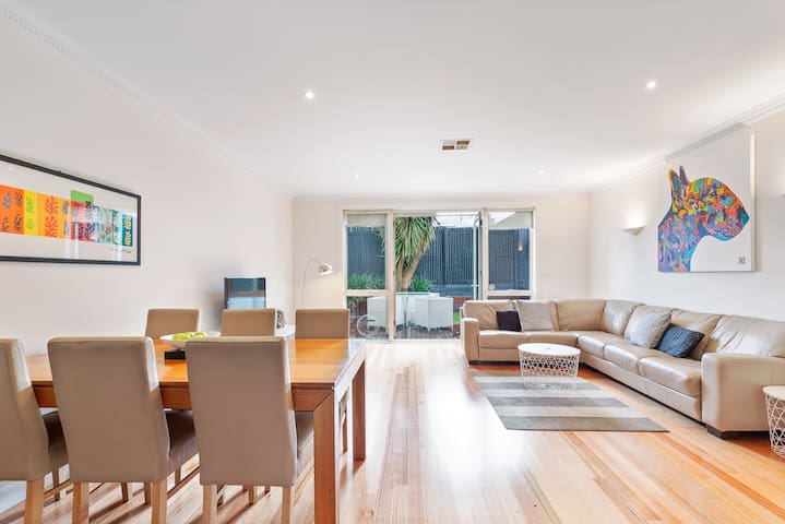 Spacious Townhouse in Brighton