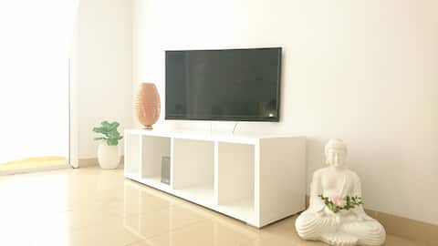 Propiedad de Airbnb exitosa: Lovely Beach Front Apartment en Calella