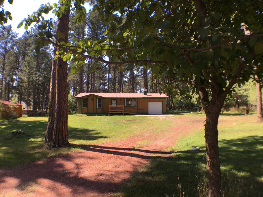 The Ponderosa House has a gentle sloping ramp for easy access.