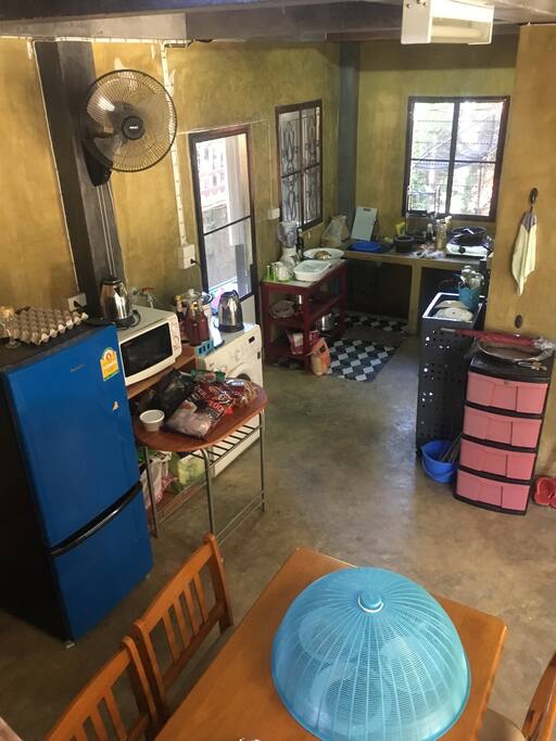 Kitchen area