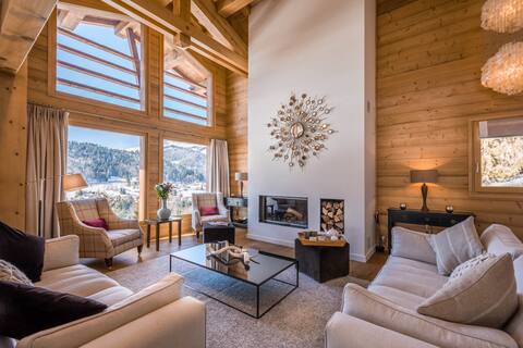 Chalet M - An Elegant, Spacious Private Residence