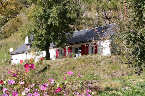Spacious and comfortable farmhouse Petit Barzun