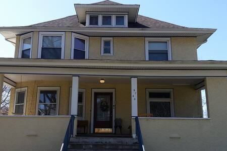 Little Farm in the City Back Bedroom