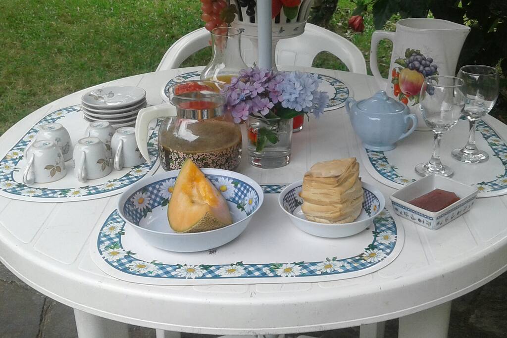 desayuno que se ofrece opcional