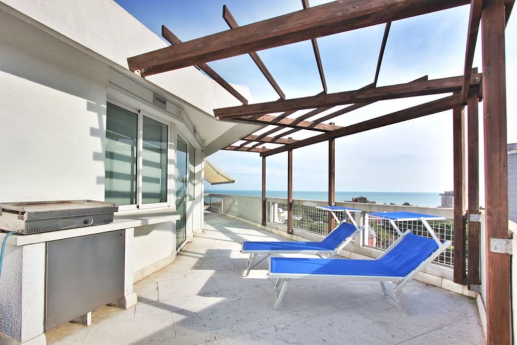 PARTICOLARE TERRAZZA
