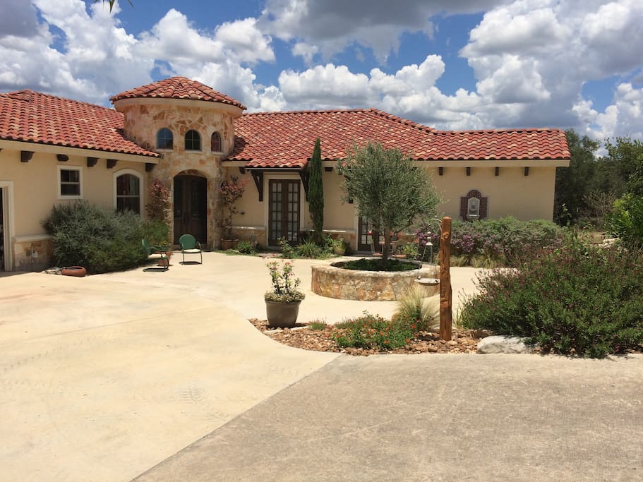 Olive Branch Villa