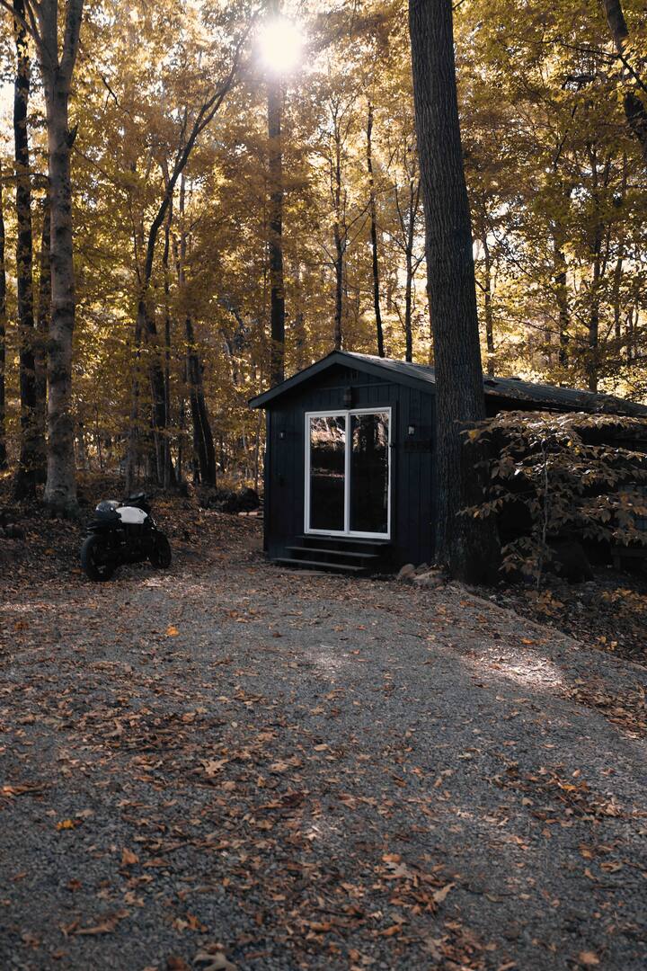 Nordic Villa Hideaway (with Sauna + Hot tub!) Tiny houses for Rent in