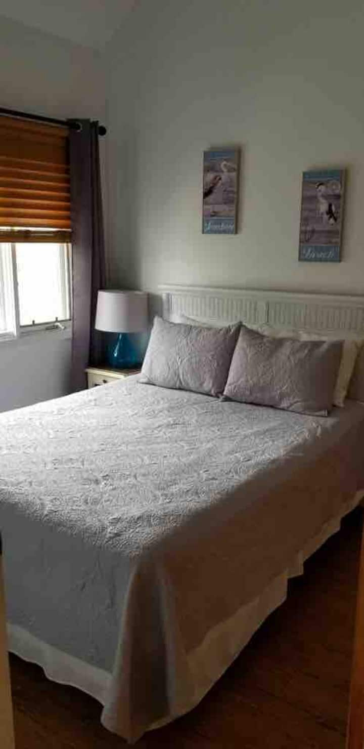 Queen size bed 2nd floor