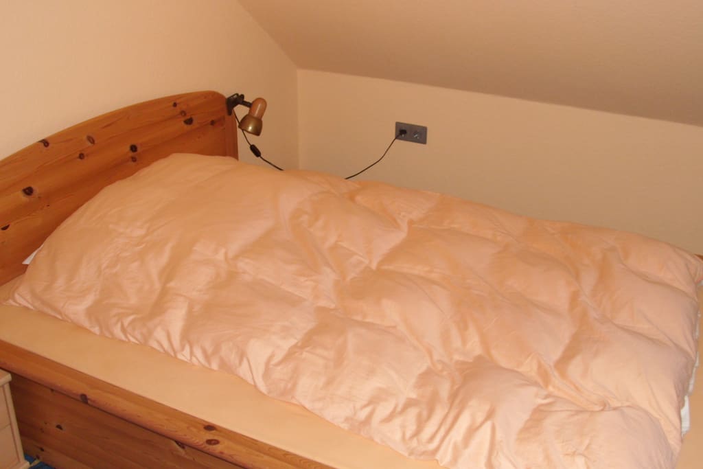 Schlafzimmer 2