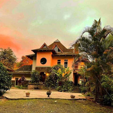 The Manor gallery image 2