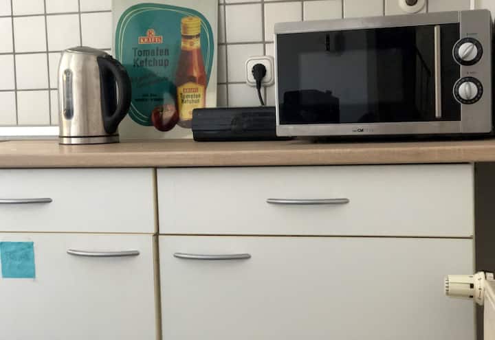 Private Room - Flörsheim near Frankfurt